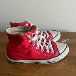 red converse